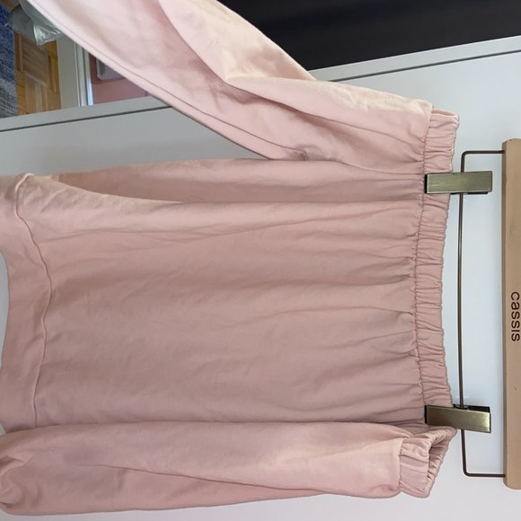 Over-The-Shoulder Sweater || Light Pink - Picture 3 of 7